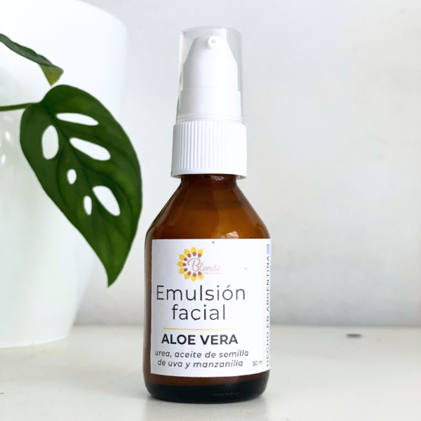 Producto - Emulsión facial de aloe vera y urea