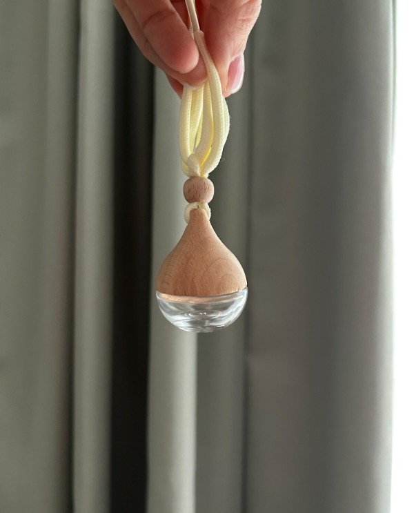 Producto - Difusor "Gota" para auto / placard con repuesto de 250 cc.