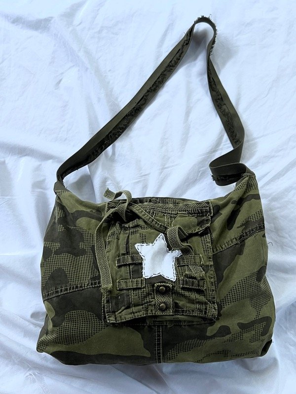 Morral Y2k camuflado