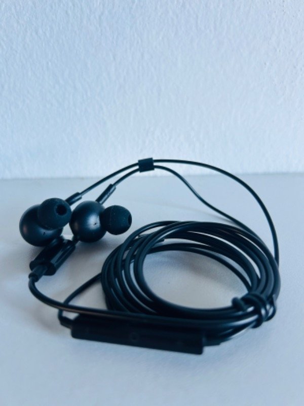 Producto - Auriculares manos libres earphone con ficha Tipo C - 2