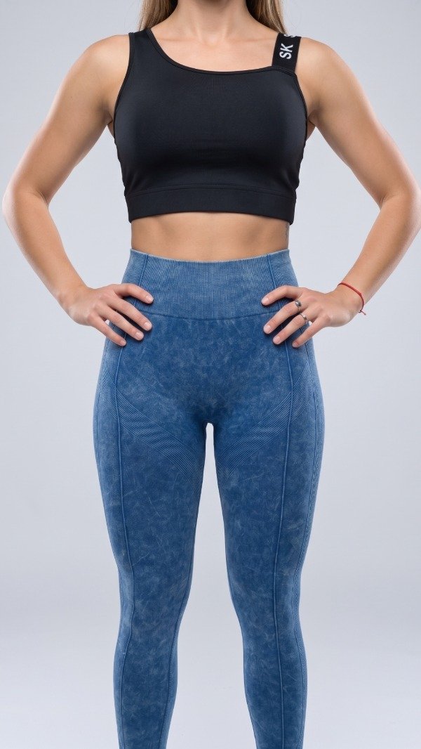 Producto - CALZA CON CIERRE Y LEVANTA GLUTEOS