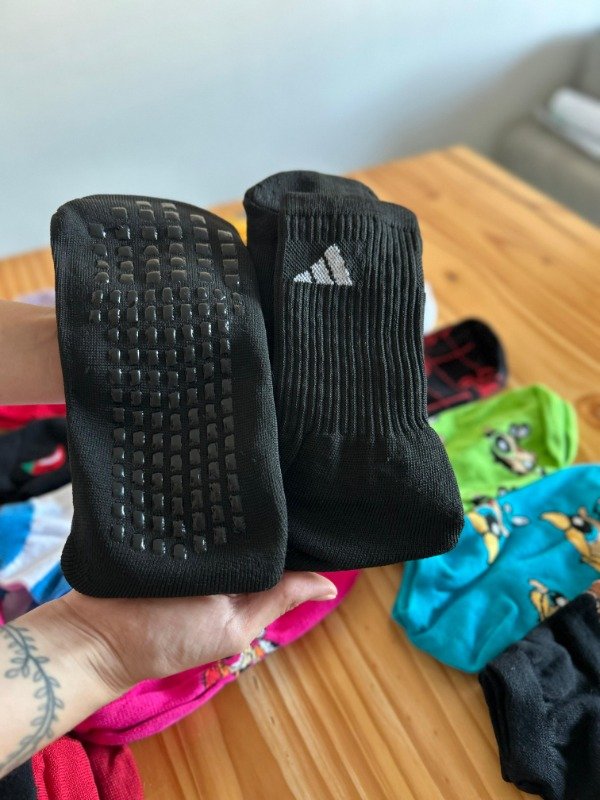 Producto - ADIDAS NEGRO MC ANTIDESLIZANTE