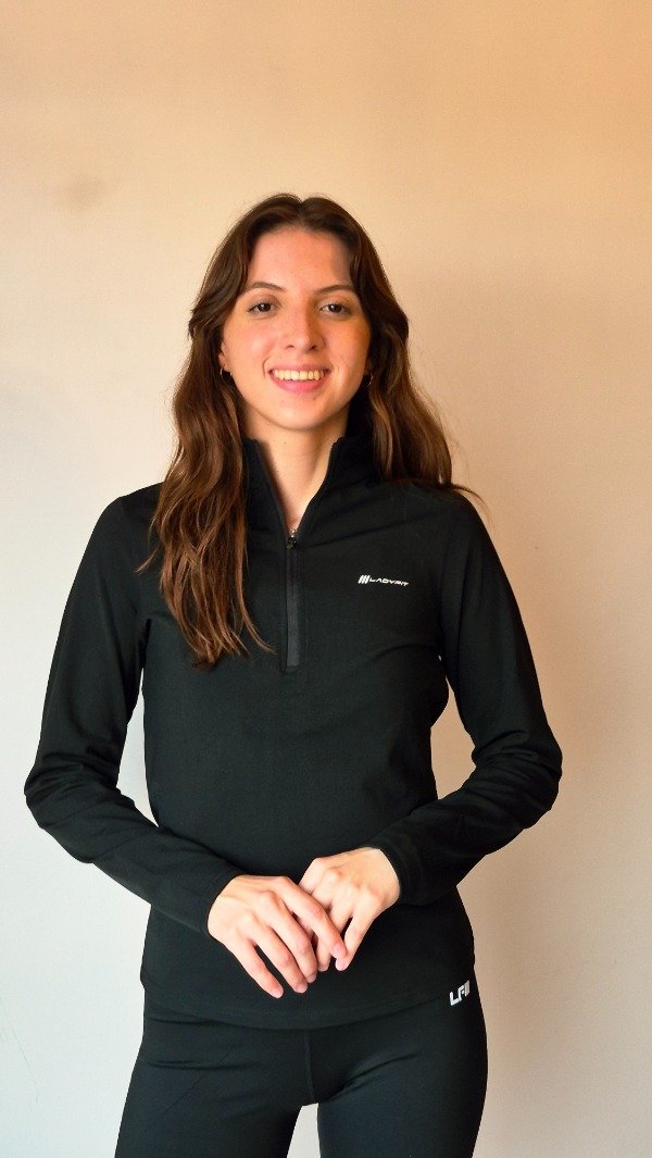 Producto - REMERA ZIP NEGRA