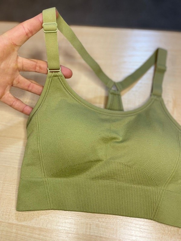 Producto - Top talle XS verde oliva