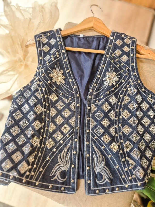 Producto - CHALECO MONSERRAT