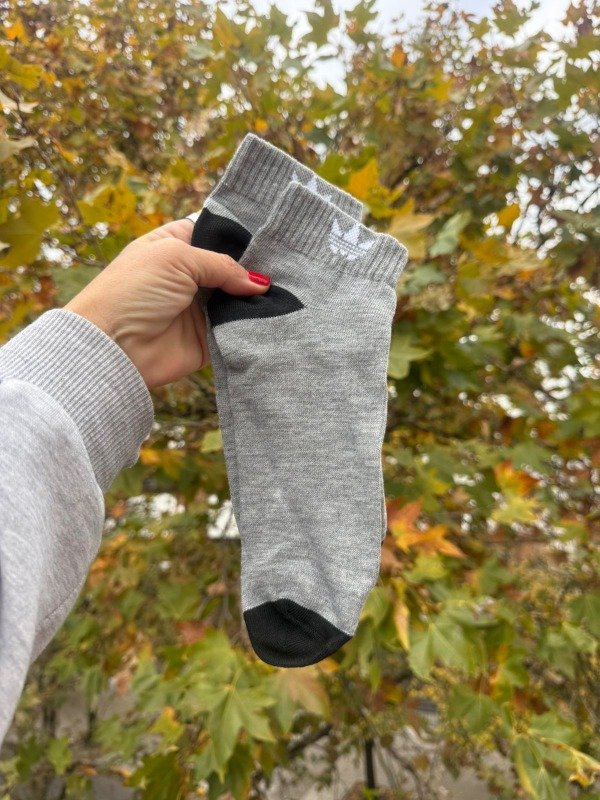 Producto - Marcas - Adidas Originals Gris