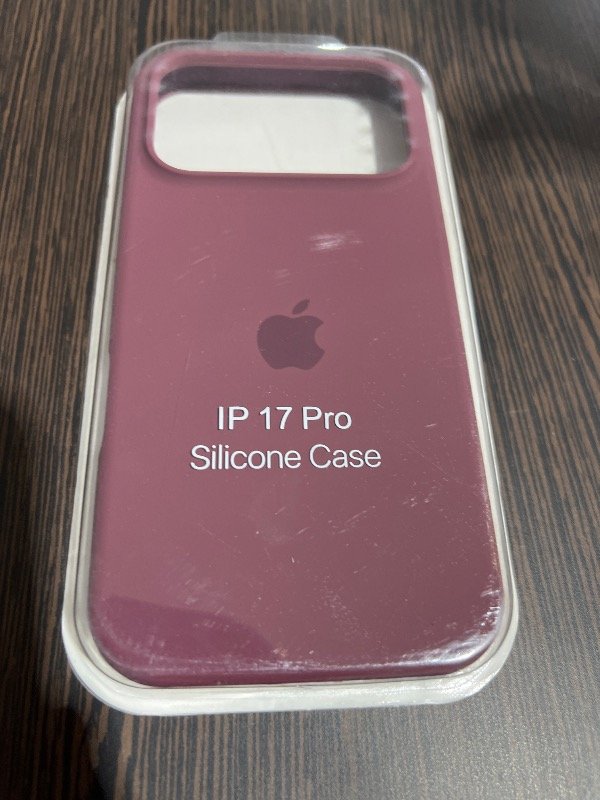 Producto - Funda iPhone 17 Pro (Bordó)