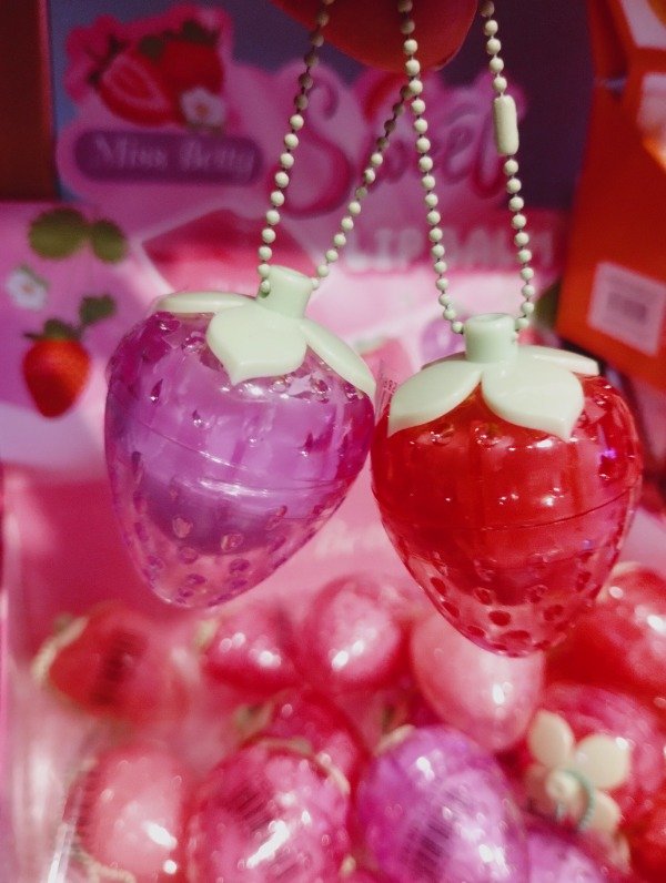 Producto - Bálsamo llavero de frutilla