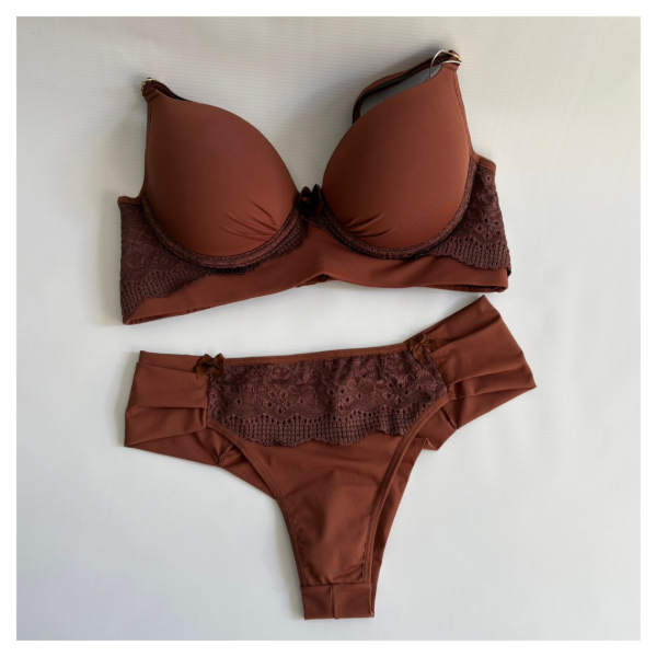 Producto - Conjunto marron brasil