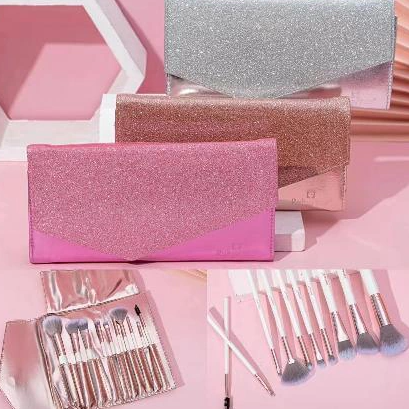 Producto - Set de Brochas Ruby Face + estuche metalizado