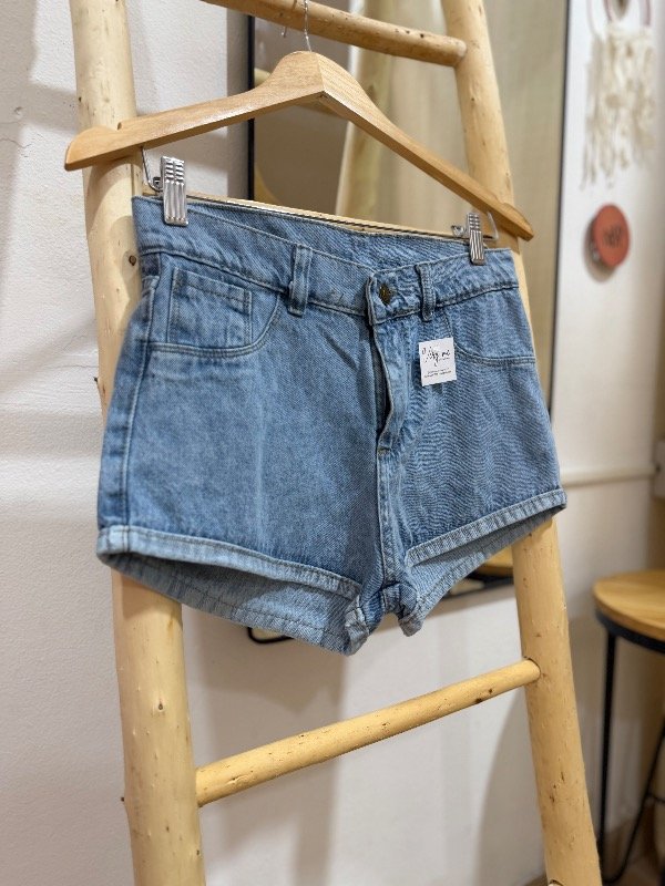 Producto - Short Benita