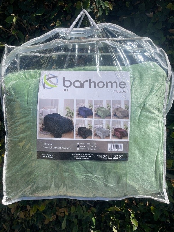 Producto - Edredón flannel  con corderito full