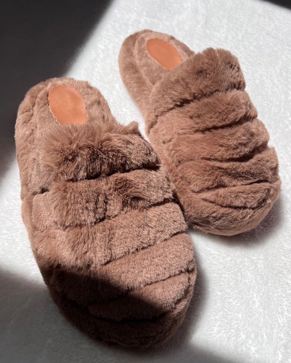 Producto - Pantuflas Piel Chocolate