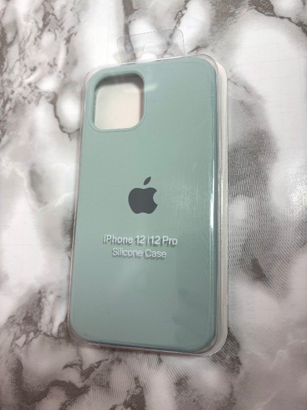 Producto - Silicone case verde agua iph 12 pro max