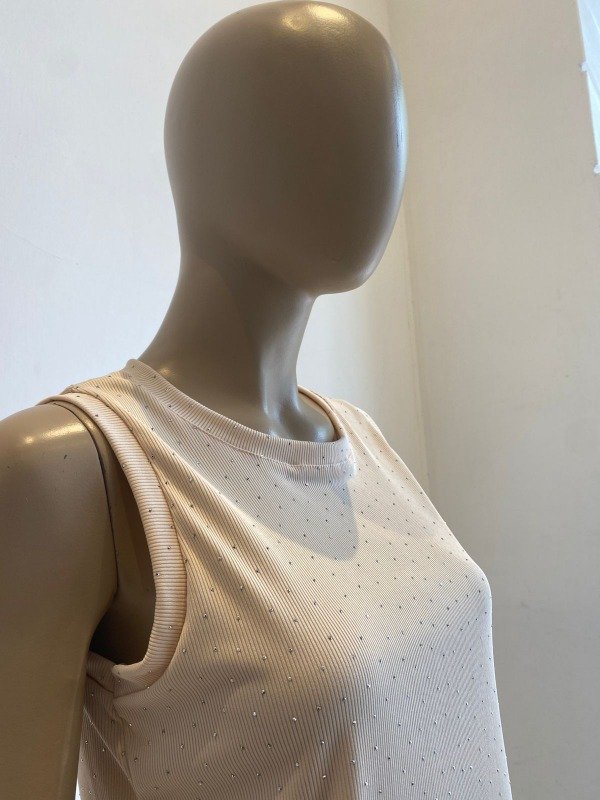 Producto - Musculosa CANELA