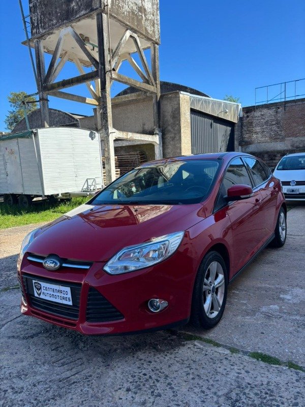 Producto - Ford Focus SE Plus 2015
