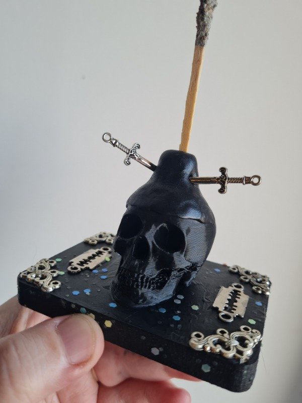 Producto - Porta sahumerio Calavera