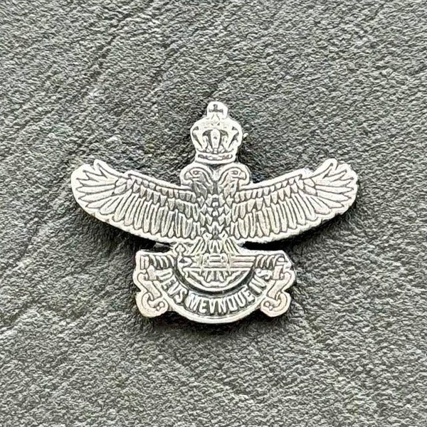 Producto - Pin Águila Bicéfala (dorado y plateado) - 3