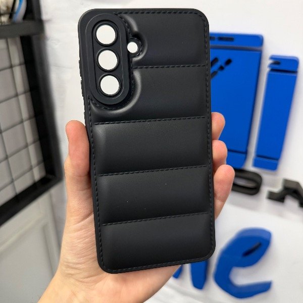 Producto - Puffer Negra - Samsung A36