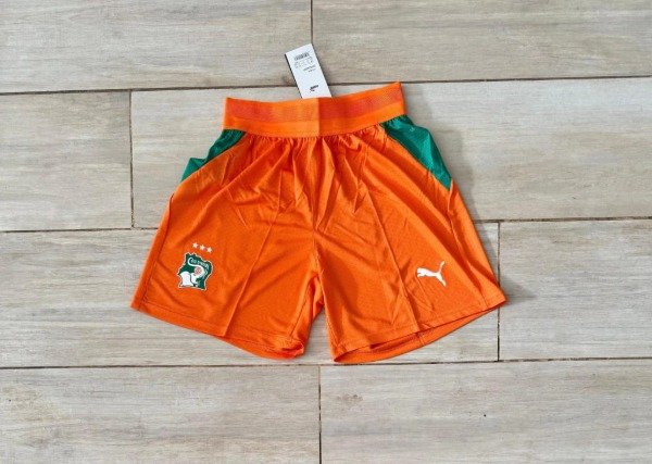 Producto - SHORT COSTA DE MARFIL IMPORTADO MODELO TITULAR 2026