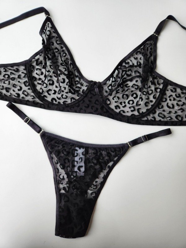 Producto - Conjunto de microtul con relieve print - 3710