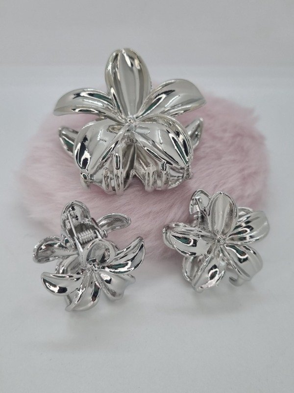 Producto - Set broches metal flor gde y 2 mini plat/dor