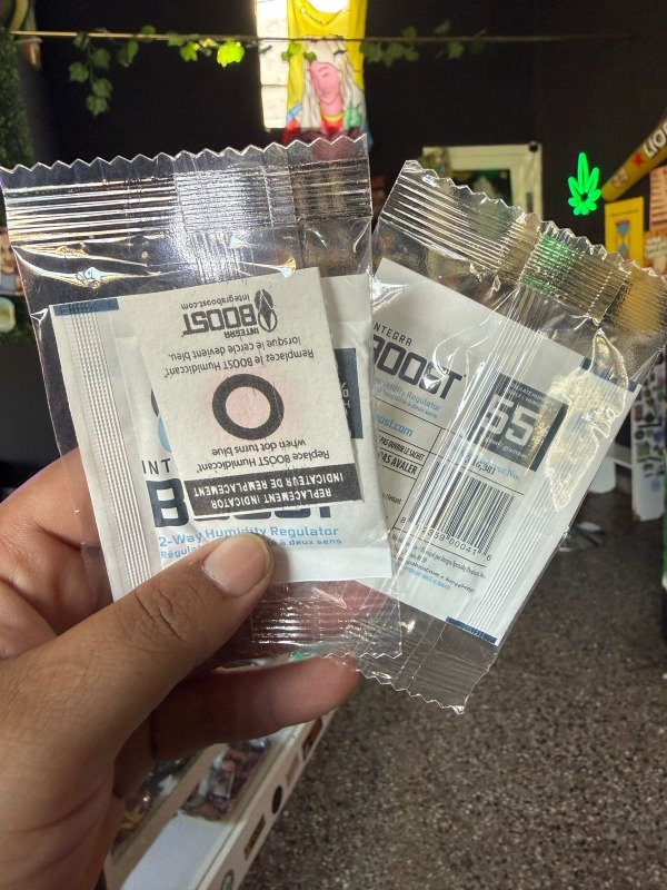 Producto - REGULADOR DE HUMEDAD INTEGRA BOOST 8G - CONTROL PRECISO