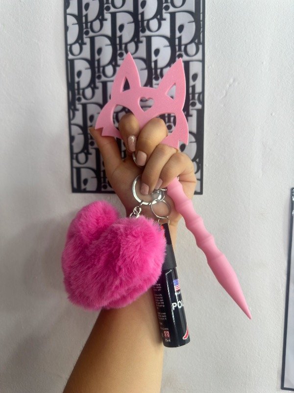 Producto - Kit llavero rosa corazón pompón