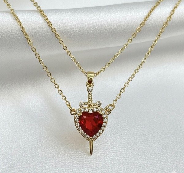 Producto - Collares: Daga y Corazón Gold