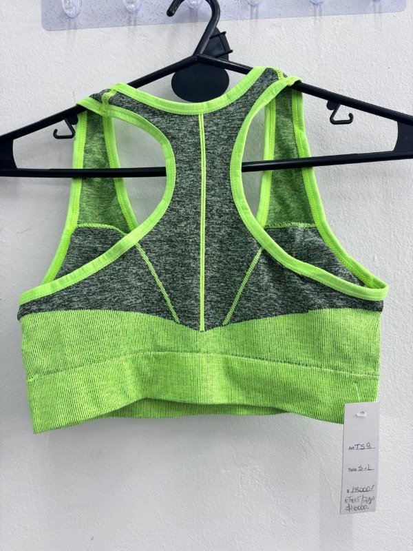 Producto - Top deportivo push up