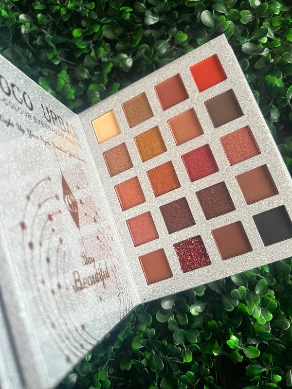 Producto - Paleta de sombras libro coco urban palmera - 3