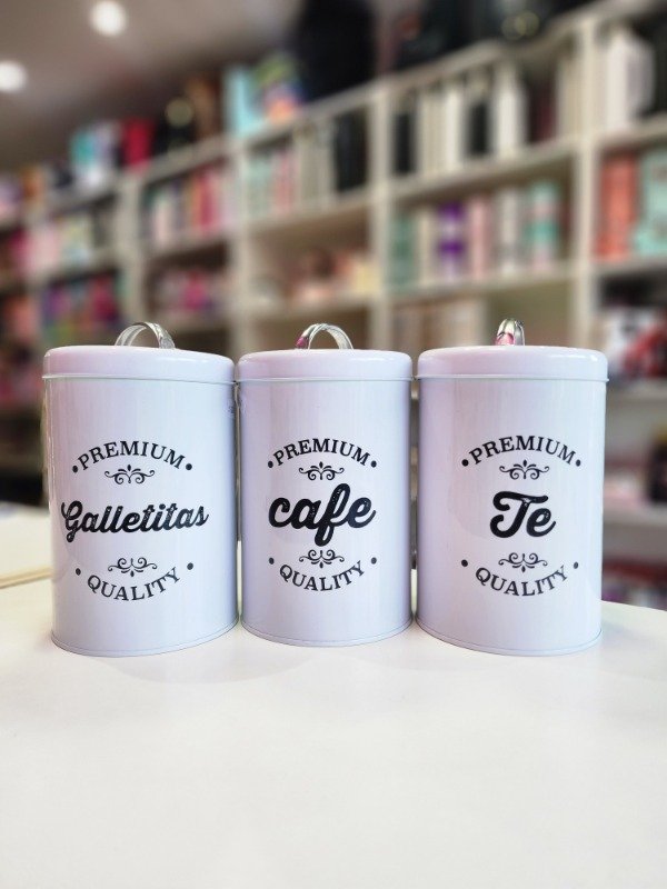 Producto - Latas Blancas con letras