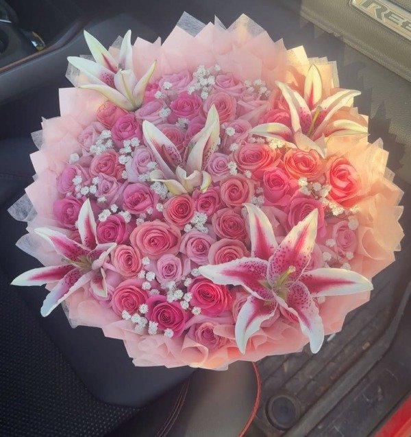 Producto - Ramo rosas y lirios