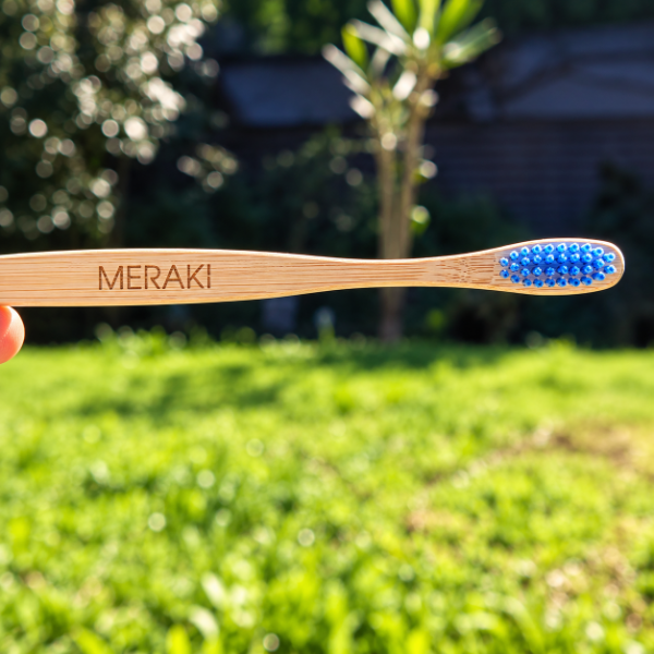 Producto - Cepillo de dientes DURO - 1