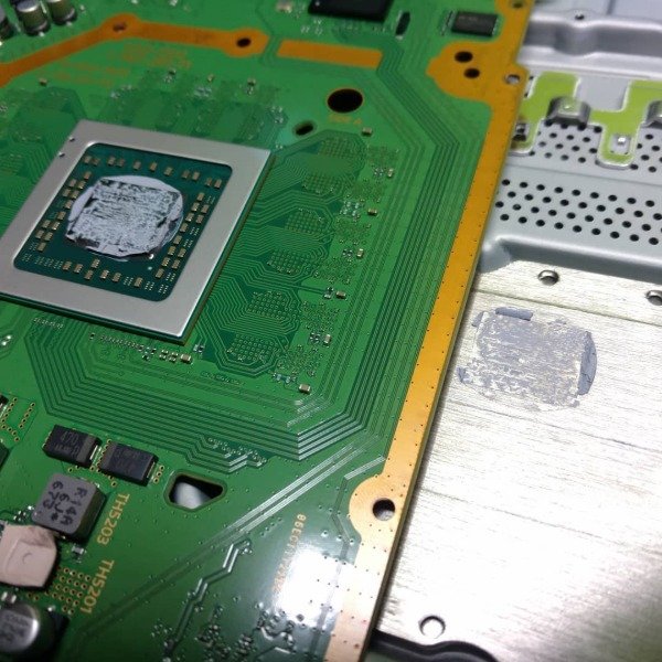 Producto - CAMBIO PASTA TERMICA Y LIMPIEZA GENERAL PS4