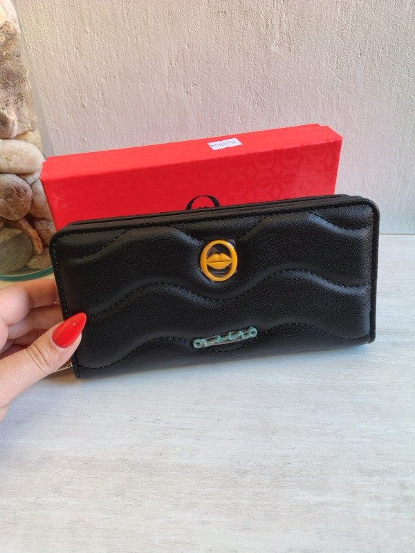 Producto - Billetera las Oreiro