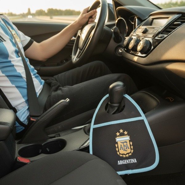 Producto - PALANQUERO DE AUTO MODELO FUTBOL