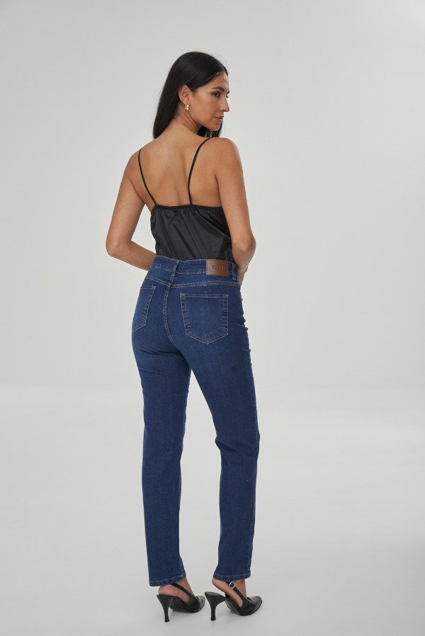 Producto - JEAN RECTO LUA CON BIGOTES AZUL - 3