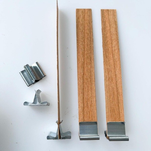 Producto - Pack x50 porta pabilo de madera cuadrado metal - 4