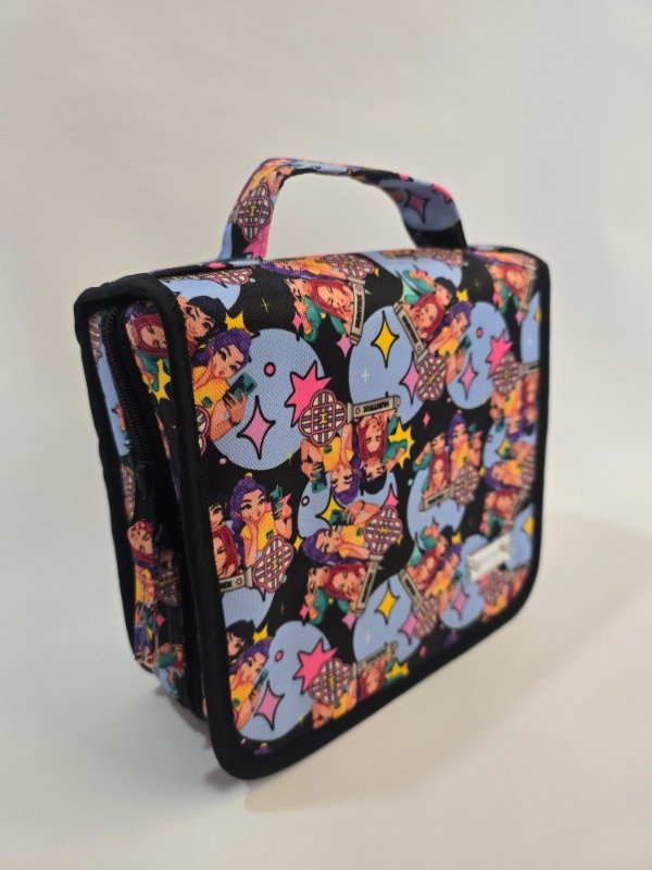 Producto - Cartuchera Barcelona Vista K-pop 01