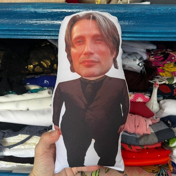 Producto - Muñeco Mads Mikkelsen - 2