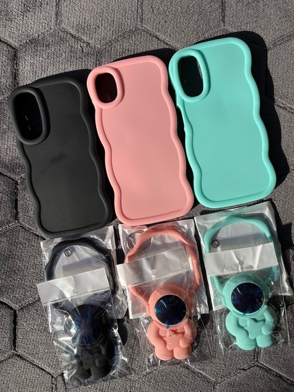 Producto - Cases nube con pop socket astronauta y strap Samsung - 0