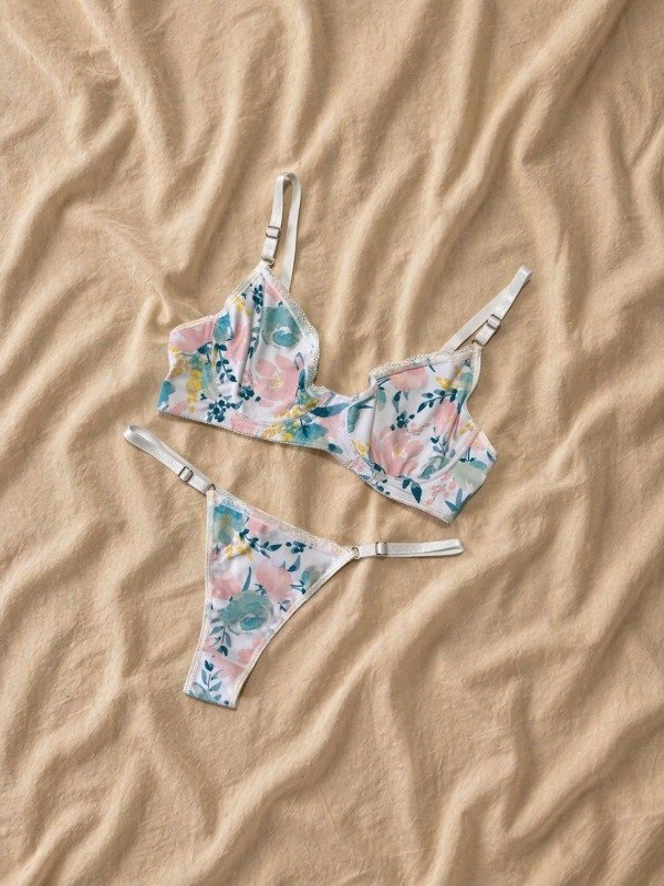 Producto - CONJUNTO LYCRA ESTAMPADA Y PUNTILLA CON ARO - 1