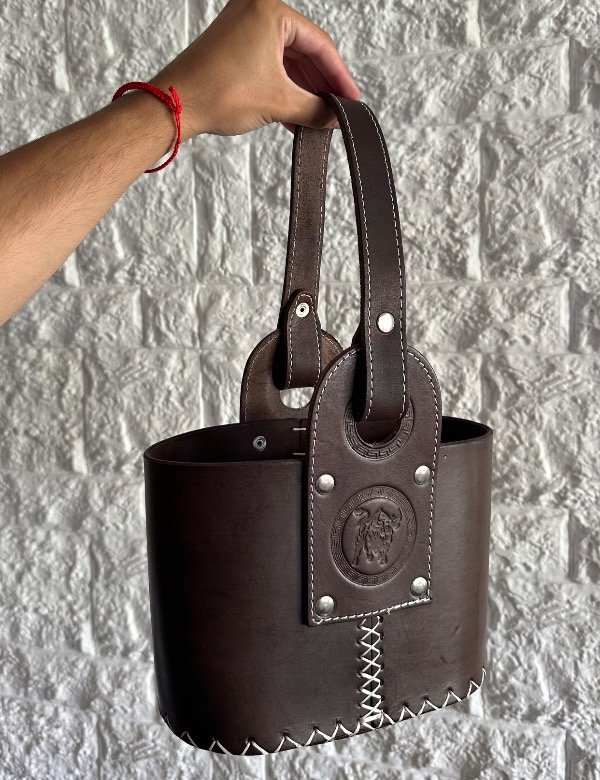 Producto - MEDIA MATERA CUERO