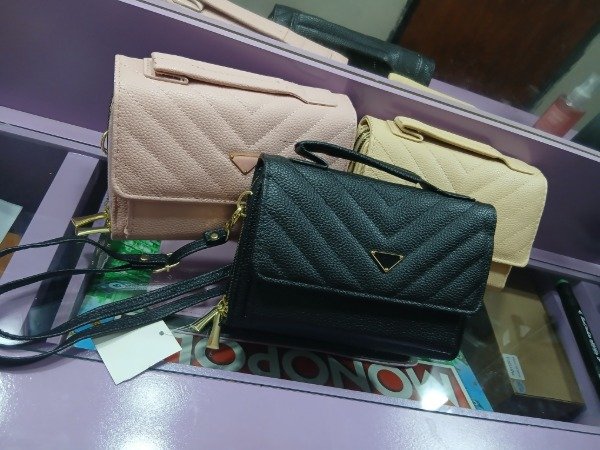 Producto - Cartera minibag con porta cel