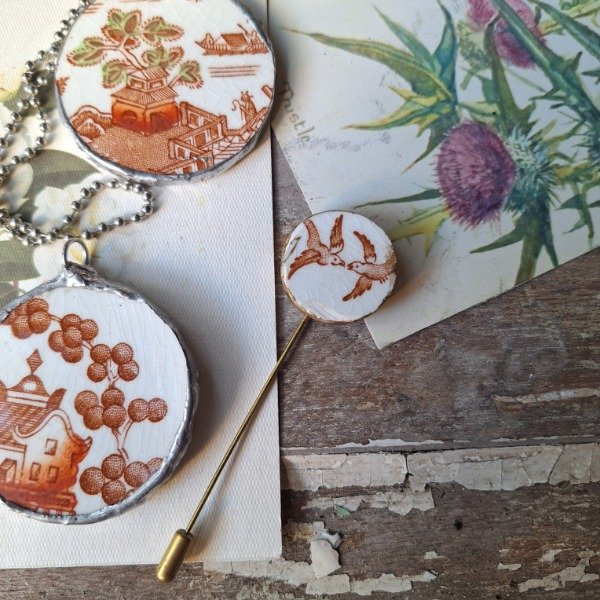 Producto - Prendedor inglés aves wilow