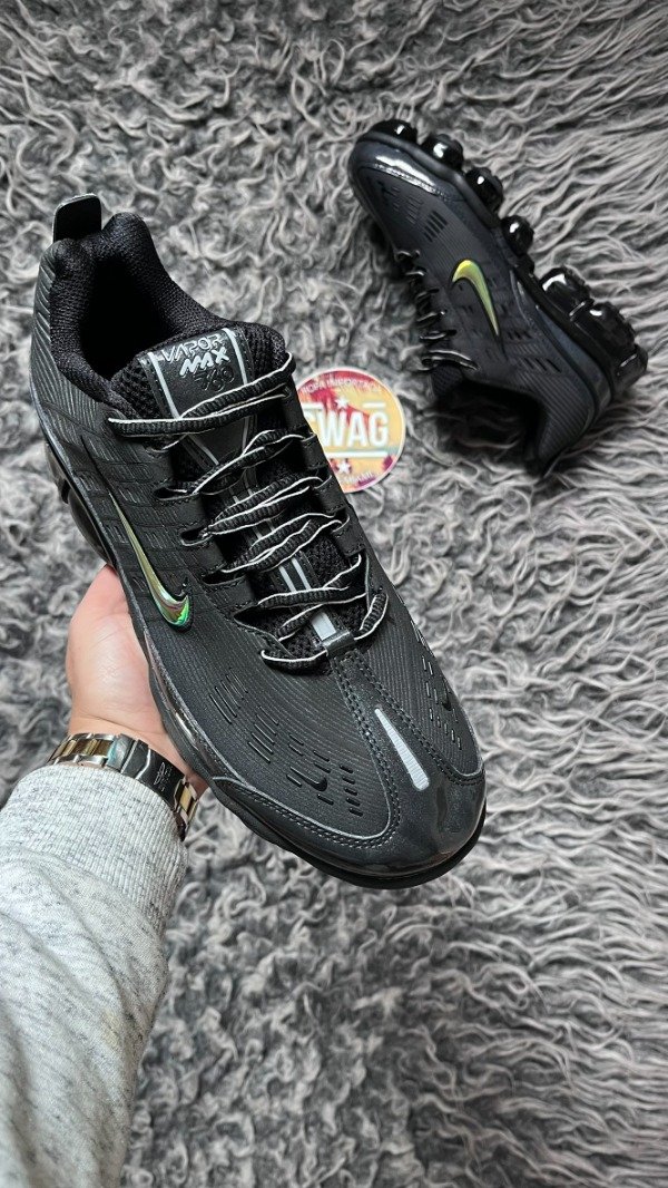 Producto - VAPORMAX 360 TRIPLE BLACK - 1
