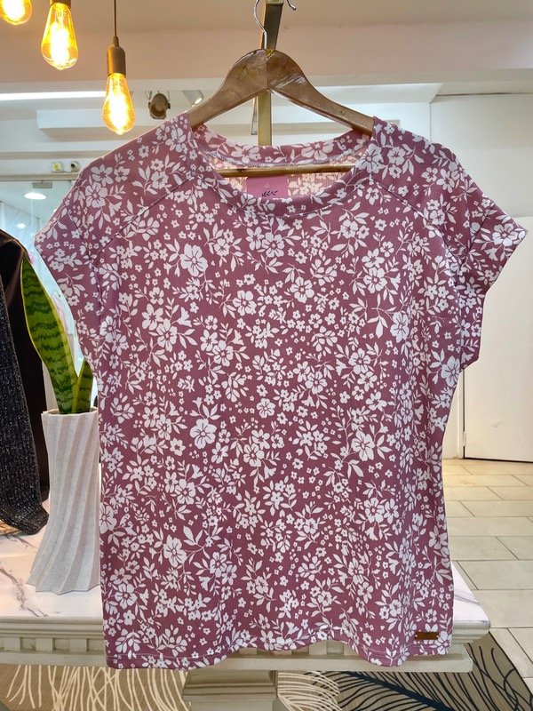 Producto - Remera floreada "Marisa" 0312