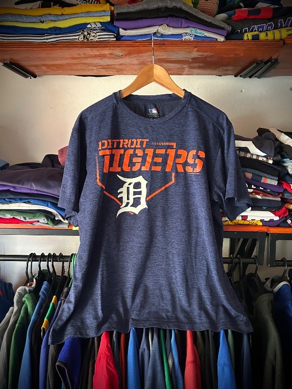 Producto - Remera Deportiva Tigers MLB,Talle M