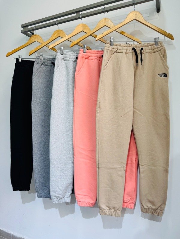 Producto - Babucha TNF